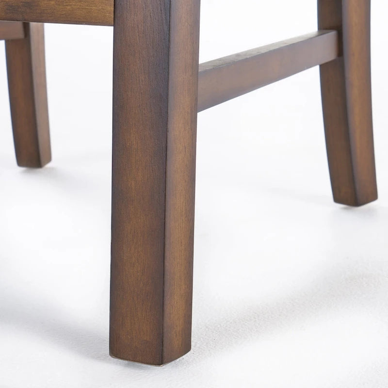 Sedia da pranzo di design contemporaneo imbottita con borchie decorative