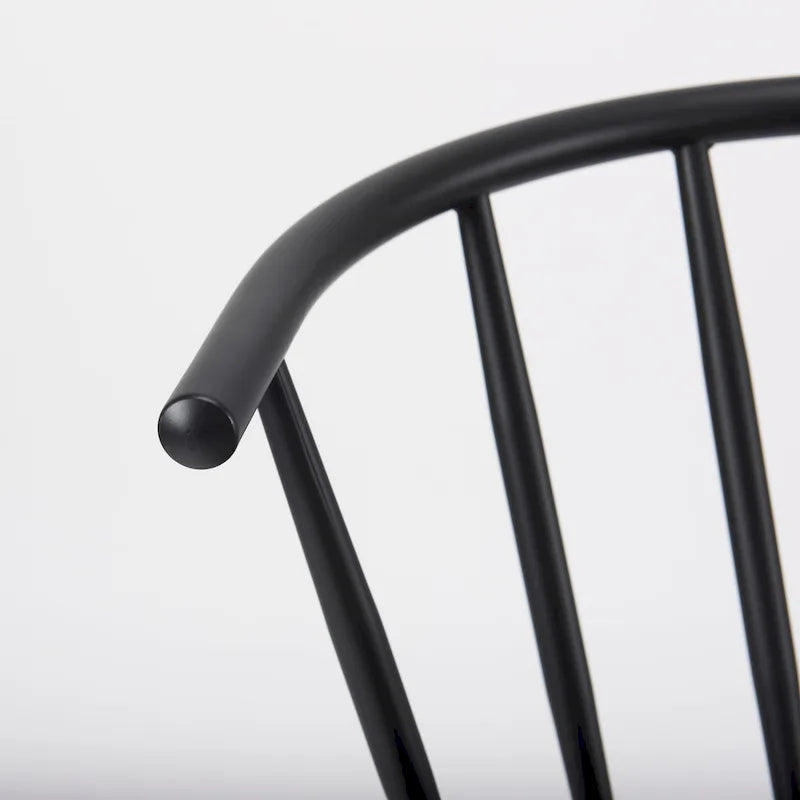 Sedia da pranzo in metallo nero con struttura opaca verniciata a polvere